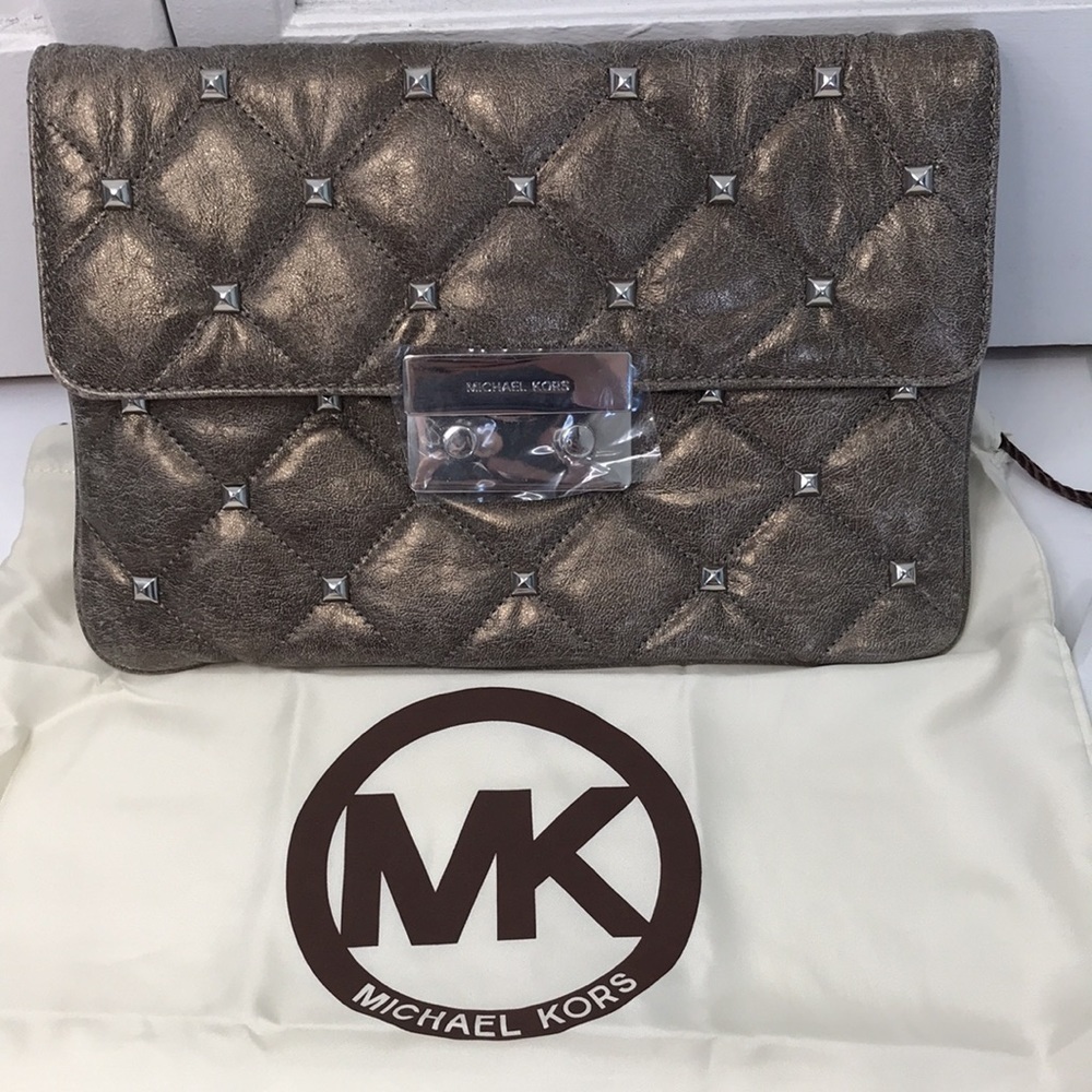 New MICHAEL MICHAEL KORS Metallic Gray Sloan Leather Studded Clutch
